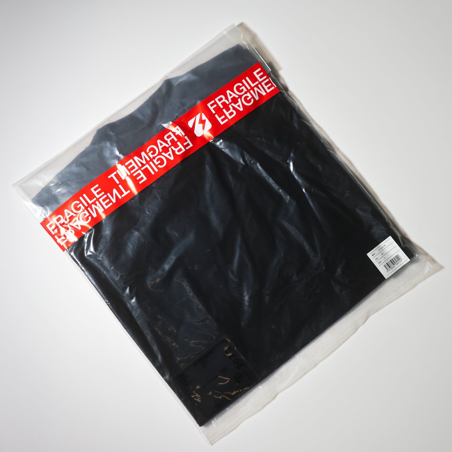 SACAI x FRAGMENT Box Logo T-SHIRTS