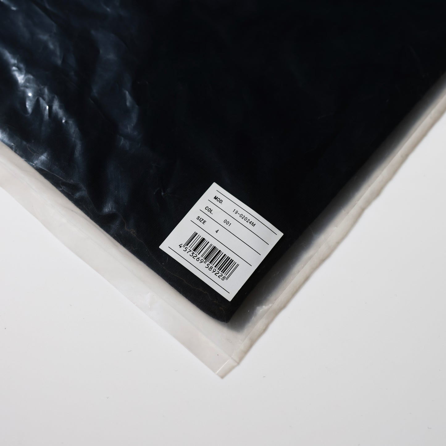 SACAI x FRAGMENT 'NOT FRAMENT' T-SHIRTS