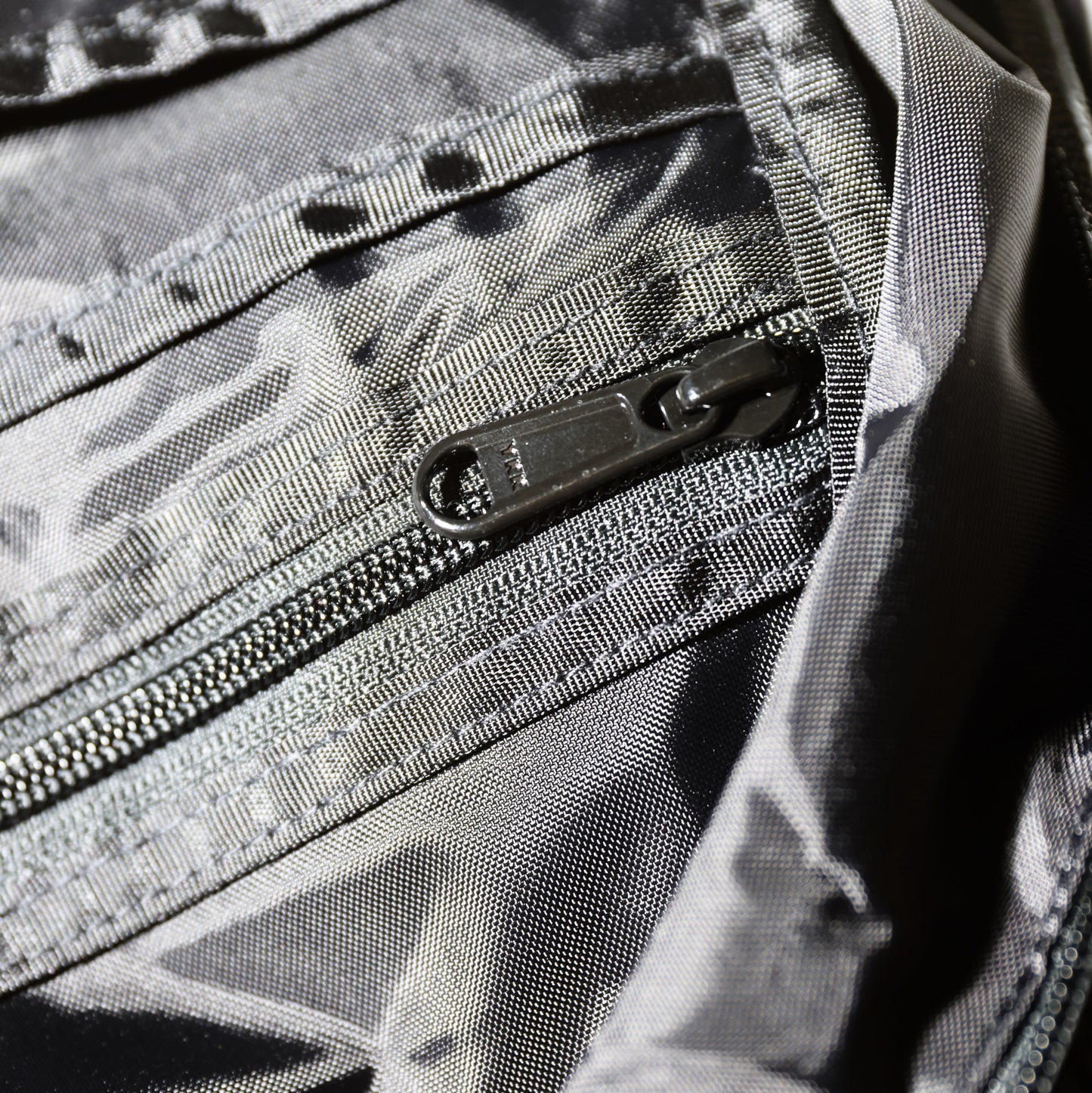 17FW SUPREME BACKPACK
